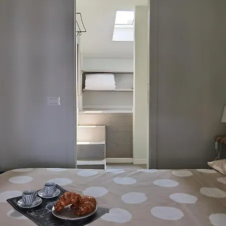 La Casa Sulla Terrazza 사르니코